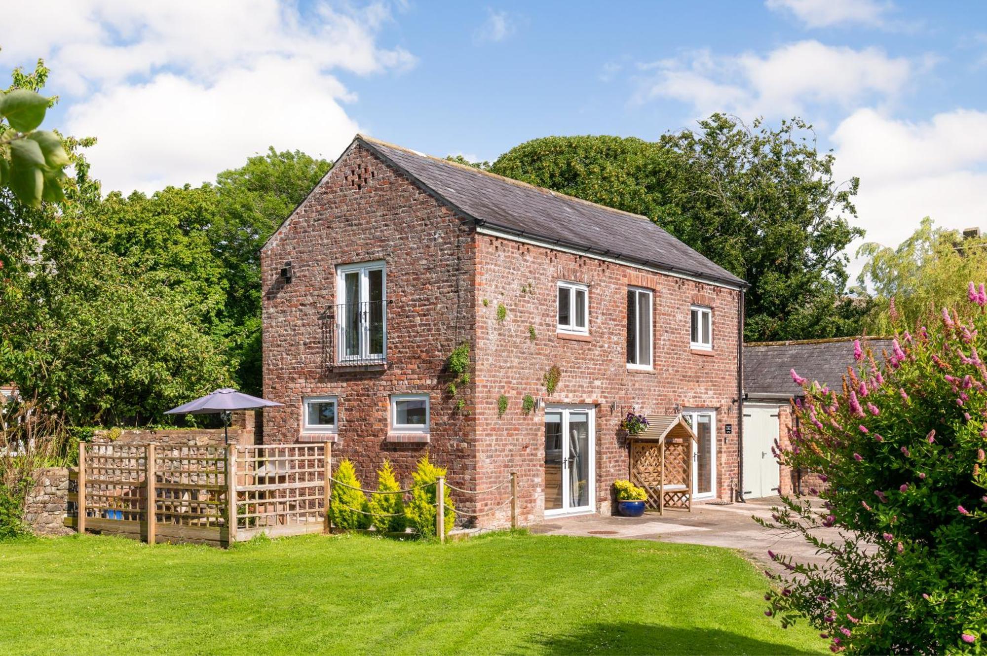 סילות' Church House Barn Lake District & Solway Coast With Solway Firth Views מראה חיצוני תמונה